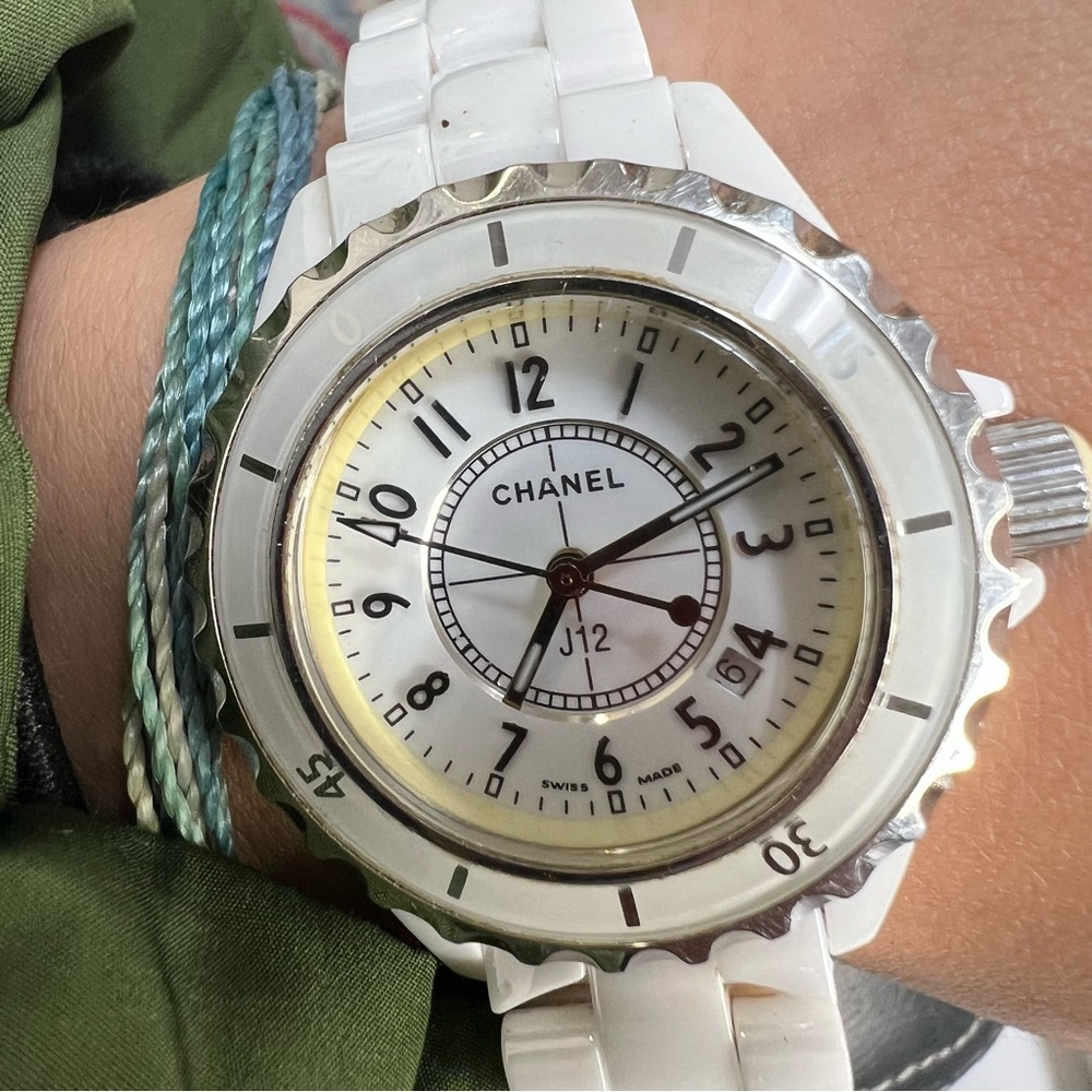 Chanel J12 WATCH CALIBER 12.1, 38 MM White - Picture 8 of 8